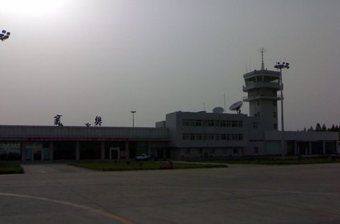 襄阳刘集机场